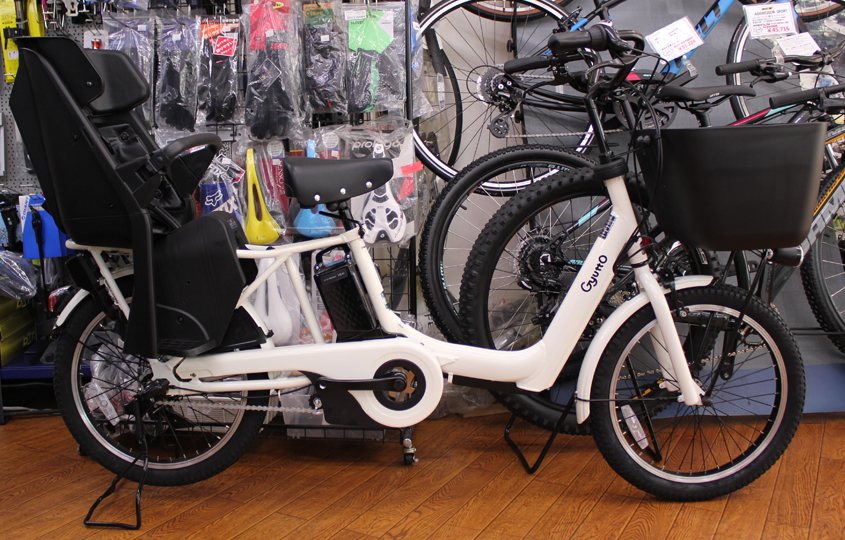 Panasonicの子乗せ電動自転車<br>ギュット・アニーズ・EXの<br>オフホワイトが入荷いたしました。