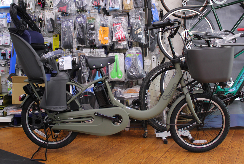 パナソニックの三人乗り対応電動自転車<br>ギュットクルームR・EXが入荷いたしました。