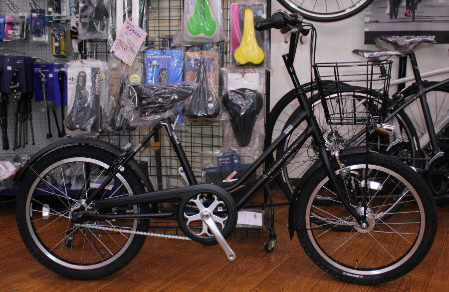 ブリヂストン製のミニベロ<br>ベガスが入荷いたしました。