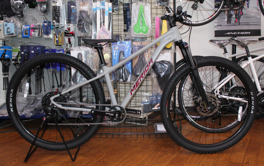 MERIDAの2026年モデル<br>「BIG NINE 200」が入荷いたしました。