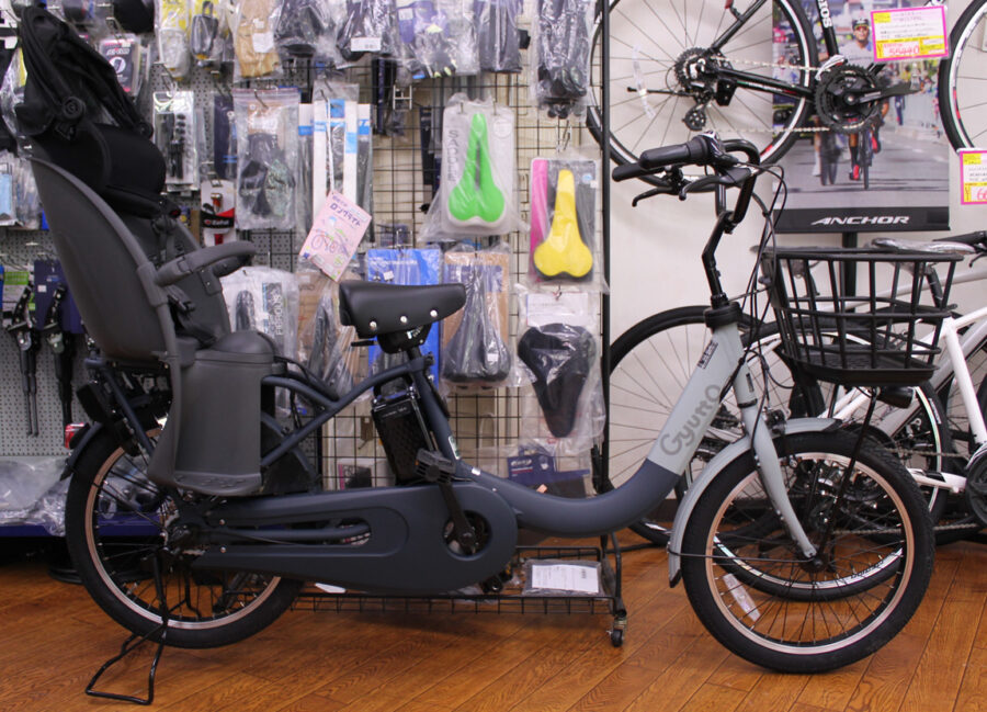 パナソニックの3人乗り対応電動自転車<br>ギュットクルームR・EXが入荷しました。