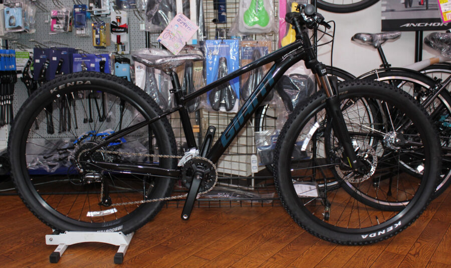 在庫処分特価のお知らせ<br>GIANTのマウンテンバイク「TALON 2」