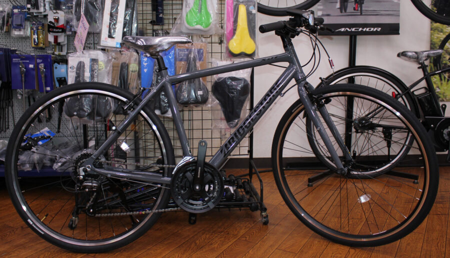 ブリヂストン製のクロスバイク<br>XB1が入荷いたしました。