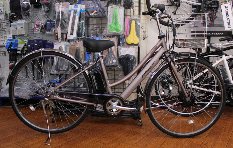 ブリヂストン製の電動自転車<br>アルベルトe L型が入荷いたしました。