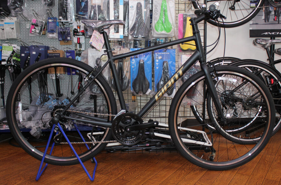GIANTの2026年クロスバイク<br>ESCAPE X3が入荷いたしました。